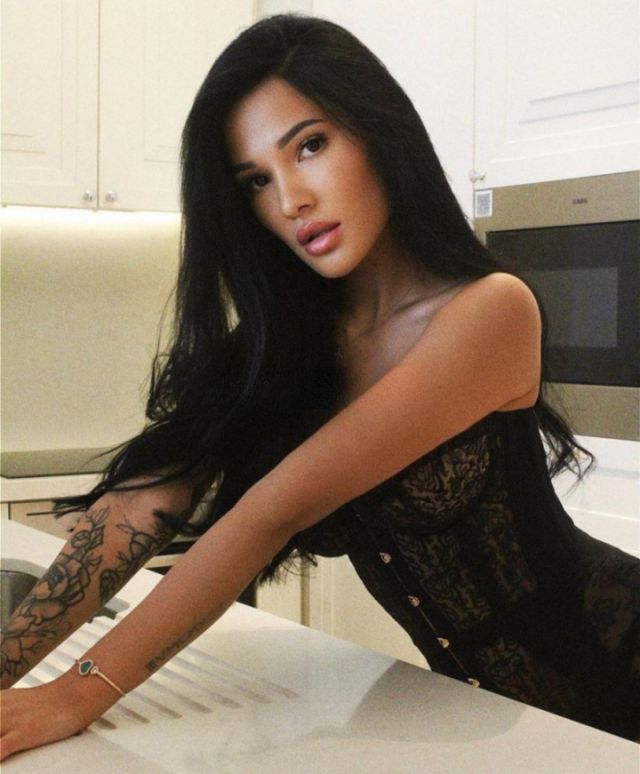 Индивидуалка Катрисс Центр Фотография 