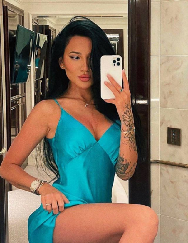 Индивидуалка Катрисс Центр Фотография 